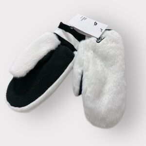 NWT Nike Women’s Warm Faux Fur Mittens White/Black Size M/L